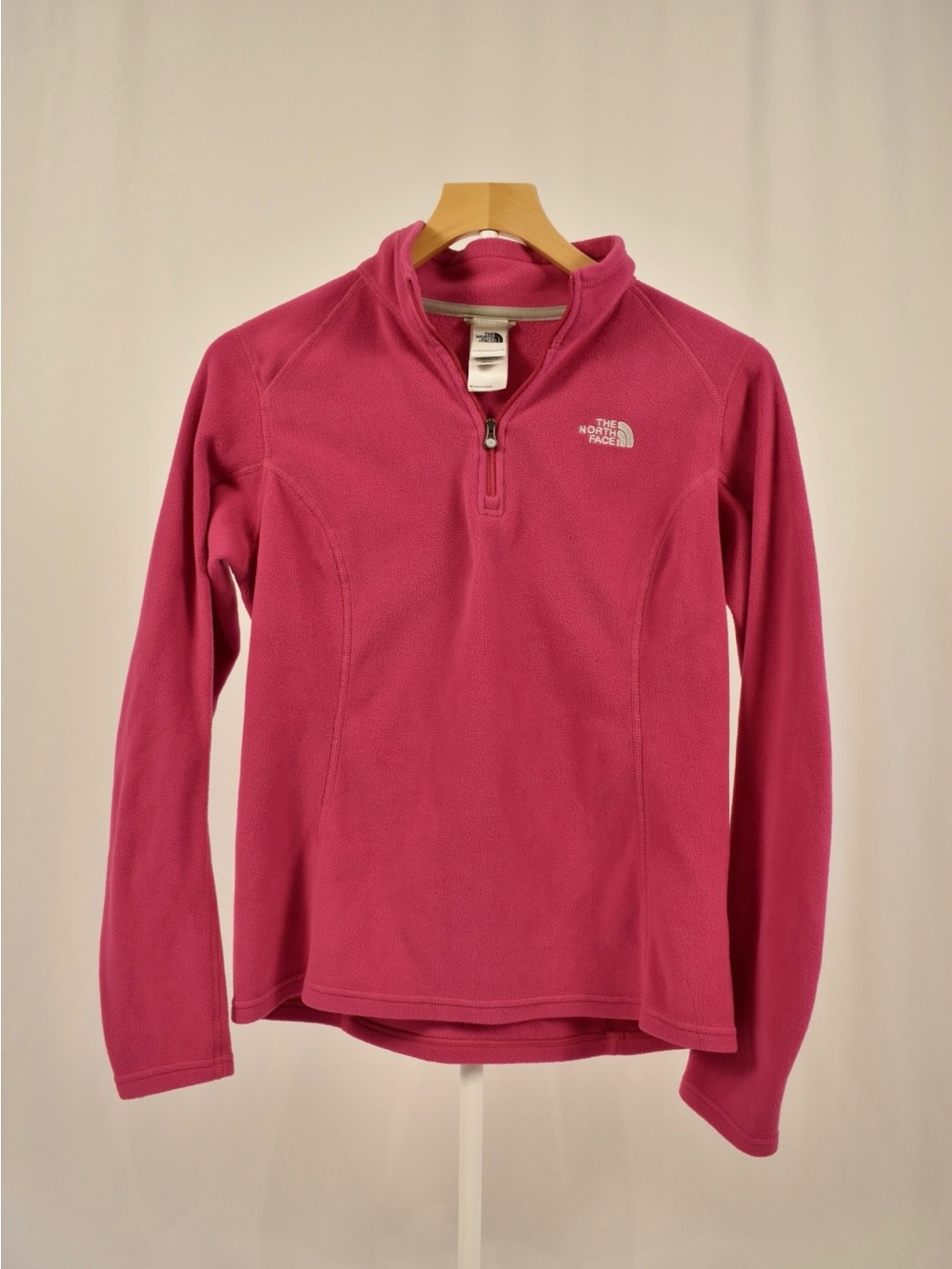 The North Face Women’s Pink Polartec Classic 1/4 Zip Fleece Pullover